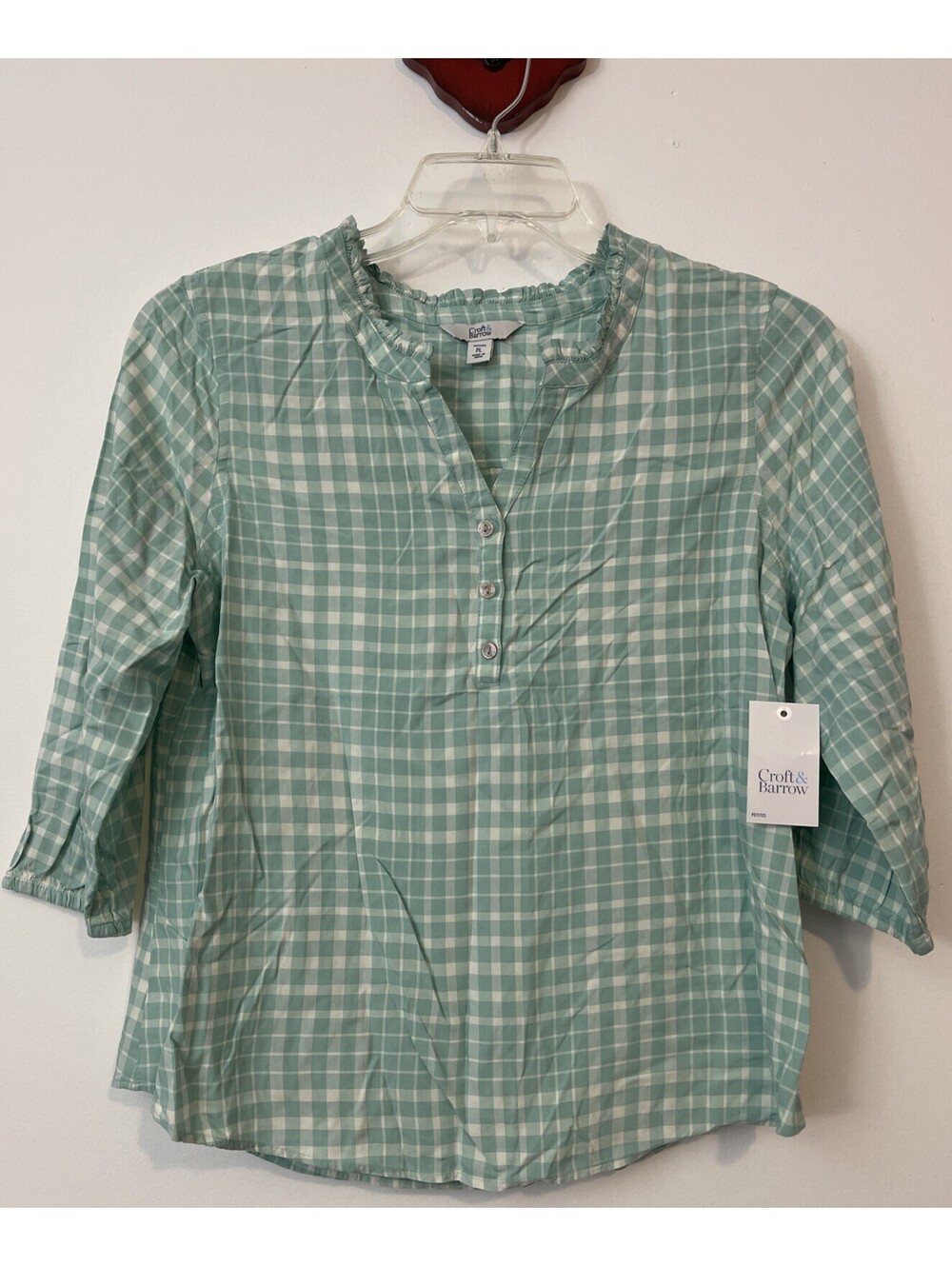 Croft Barrow Womens Petite Large Green Striped Vneck Rayon Blouse NWT! A7067